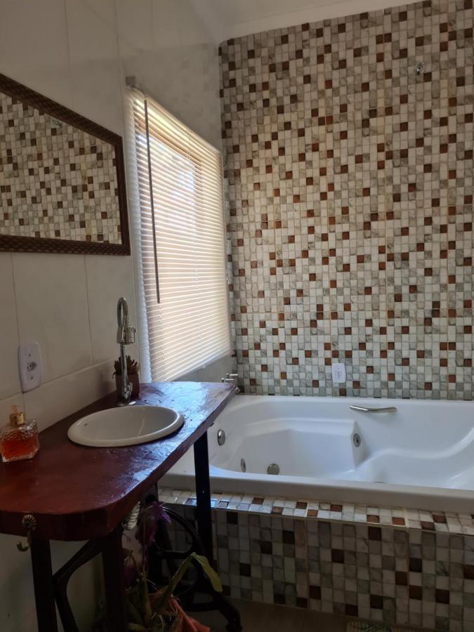 Chale Pavao Azul Hotel Cunha Bagian luar foto